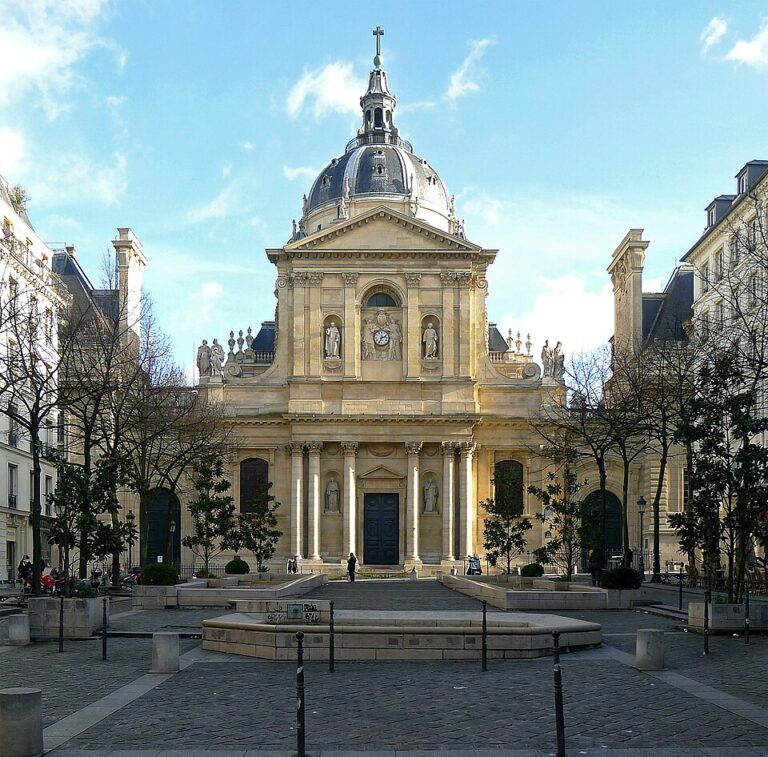 Paris IV Place de la Sorbonne